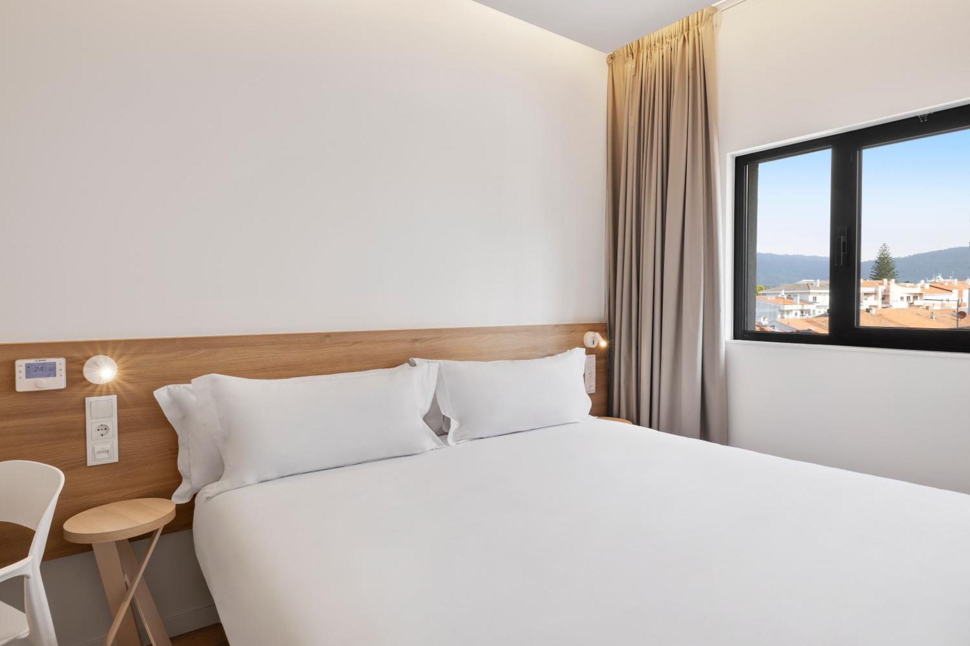 B&B Hotel Виана до Кастело Екстериор снимка